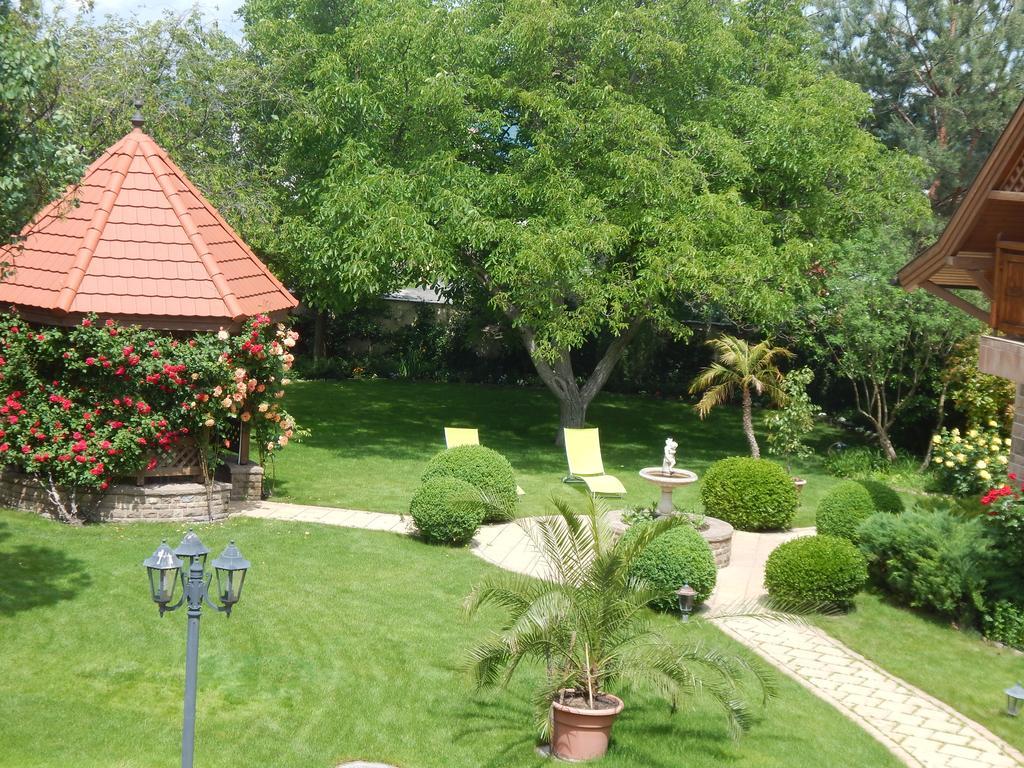 Palazzo Wellness Villa Эгер Экстерьер фото