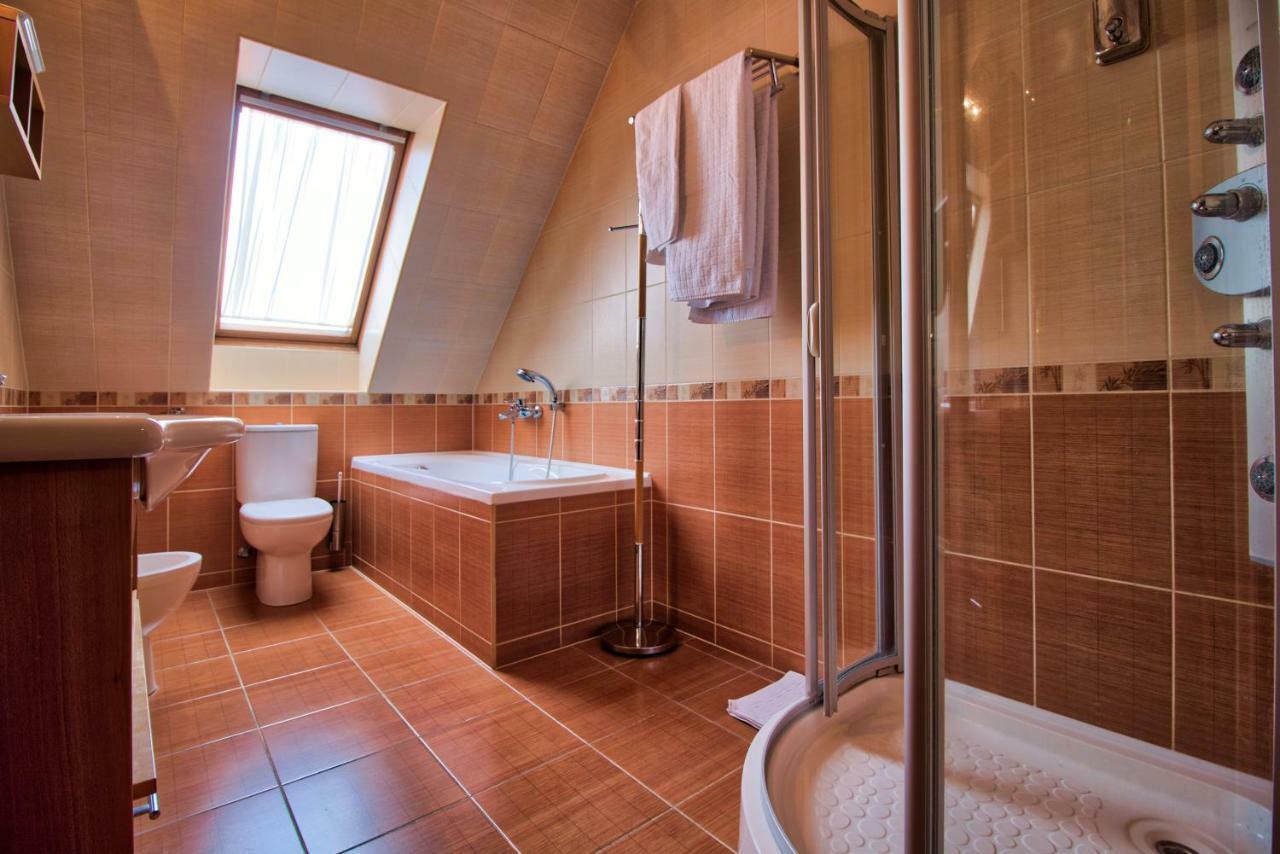 Palazzo Wellness Villa Эгер Экстерьер фото