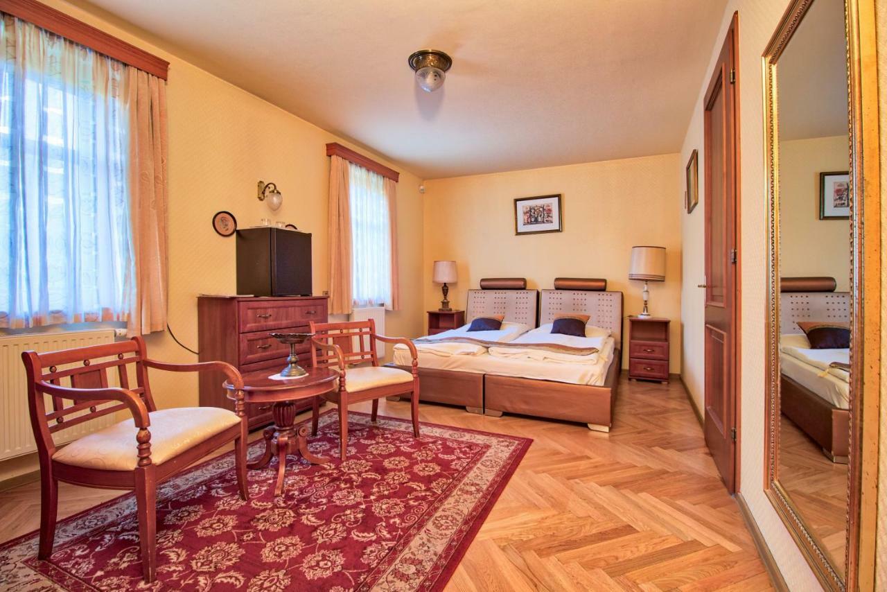 Palazzo Wellness Villa Эгер Экстерьер фото